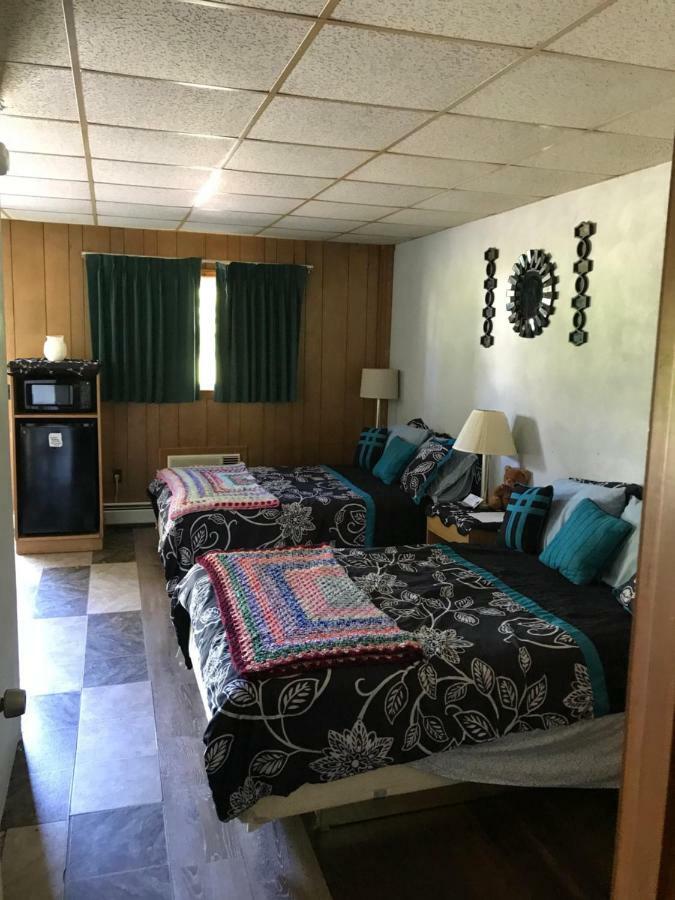 Pittsfield Motor Inn Ngoại thất bức ảnh